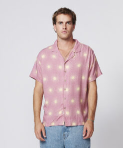 SUN SALUTE RESORT SS SHIRT - DUSTY ROSE