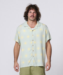 SUN SALUTE RESORT SS SHIRT - SEAFOAM